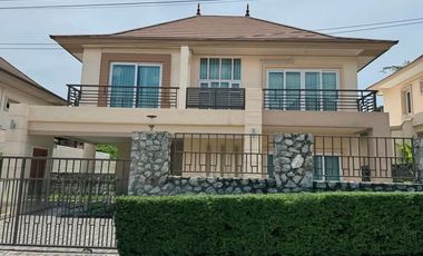À louer 4 chambres maison à Sattahip, Chonburi