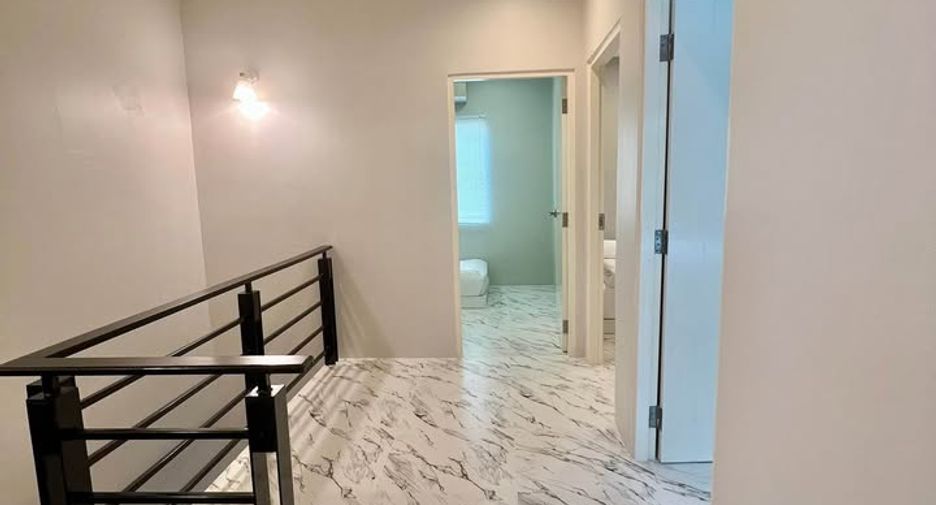 For rent 3 bedrooms house in Mueang Phuket, Phuket