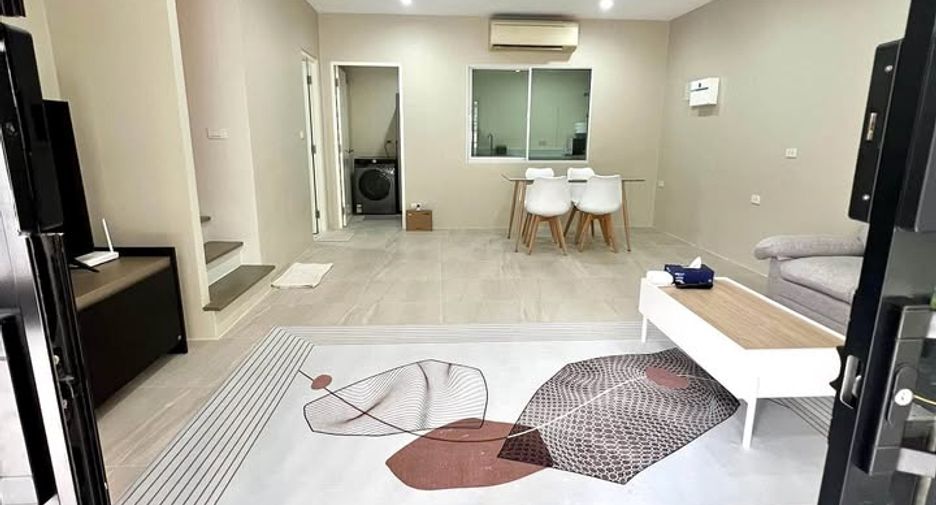 For rent 3 bedrooms house in Mueang Phuket, Phuket