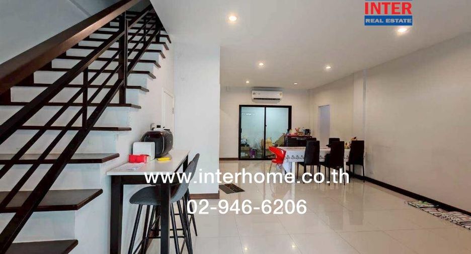 For sale 3 bedrooms townhouse in Bang Phli, Samut Prakan
