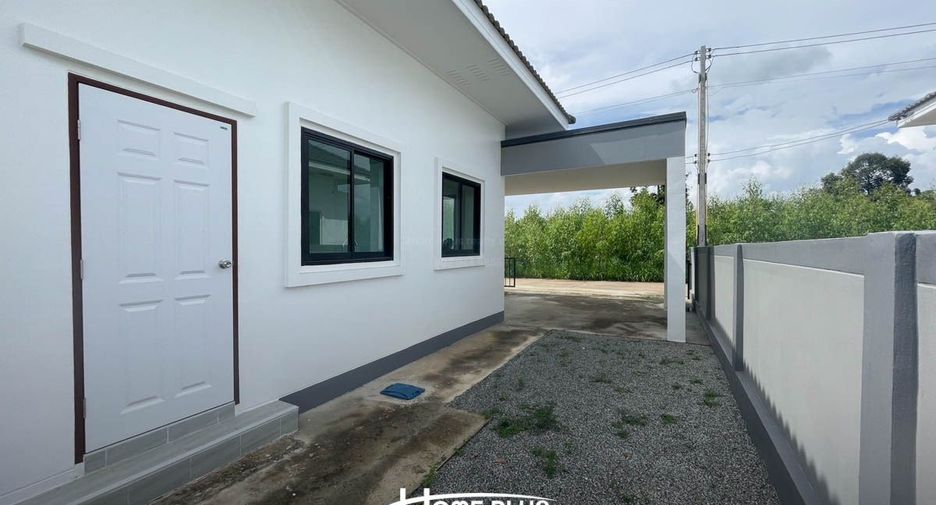 For sale 3 bedrooms house in Phanom Sarakham, Chachoengsao