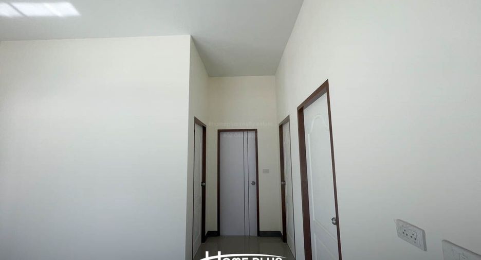 For sale 3 bedrooms house in Phanom Sarakham, Chachoengsao