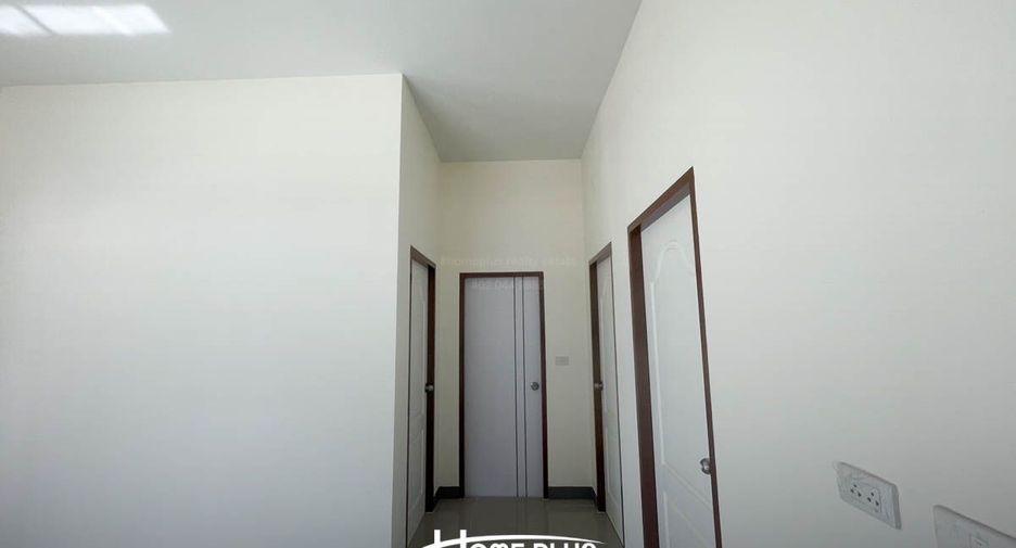 For sale 3 bedrooms house in Phanom Sarakham, Chachoengsao