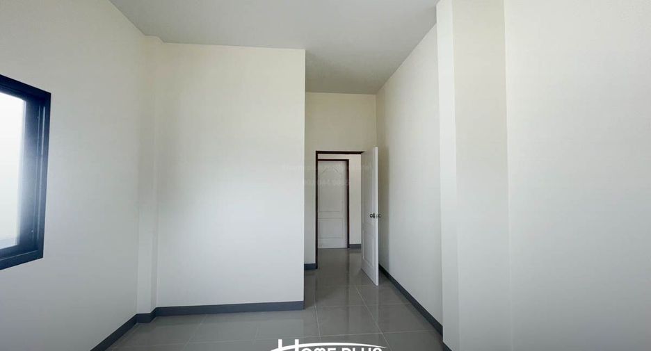 For sale 3 bedrooms house in Phanom Sarakham, Chachoengsao