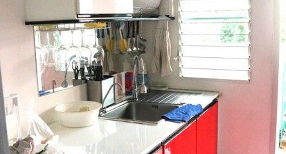 For sale 3 ベッドルーム house in Bang Khun Thian, Bangkok