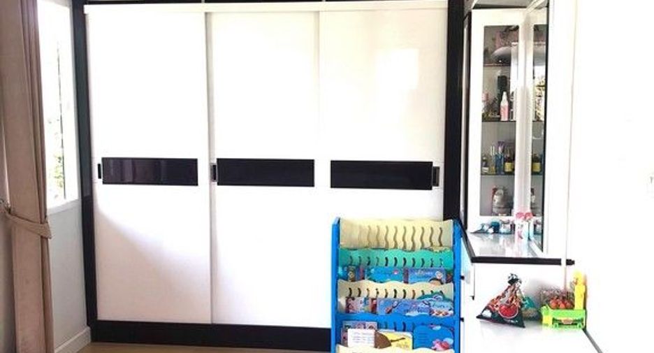 For sale 3 ベッドルーム house in Bang Khun Thian, Bangkok