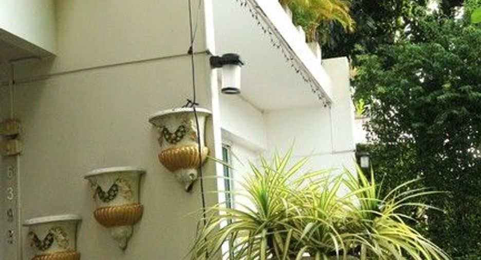 For sale 3 ベッドルーム house in Bang Khun Thian, Bangkok