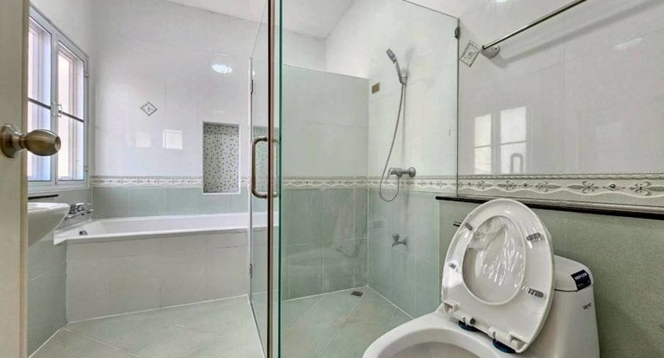 For rent 3 bedrooms house in San Sai, Chiang Mai