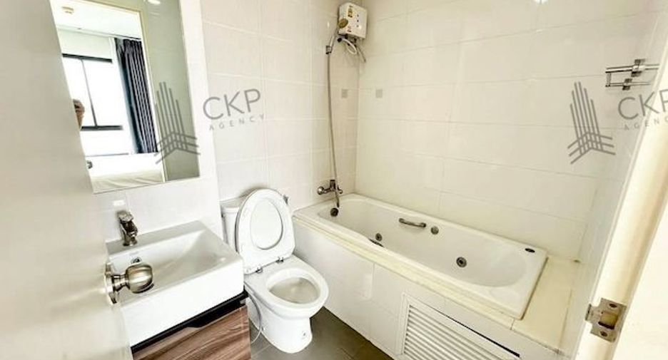 For sale 2 bedrooms condo in Bang Khen, Bangkok
