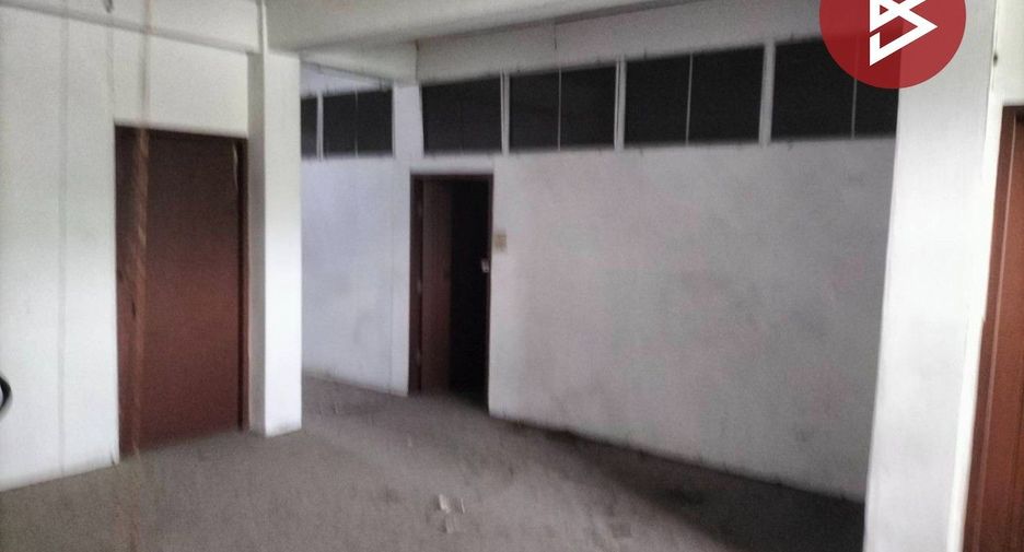 Продажа торговое помещение в Mueang Chon Buri, Чонбури