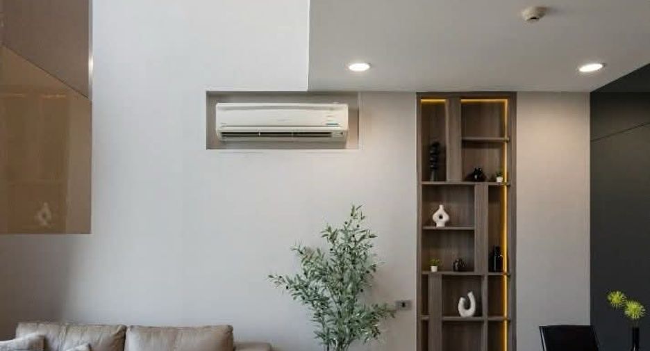 For rent 2 bedrooms condo in Khlong Toei, Bangkok