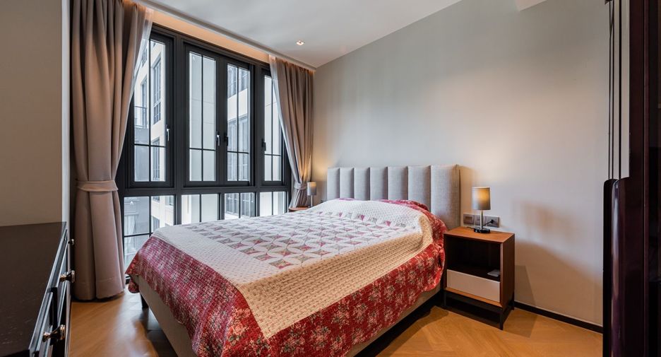 For rent 2 bedrooms condo in Watthana, Bangkok