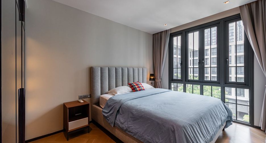 For rent 2 bedrooms condo in Watthana, Bangkok