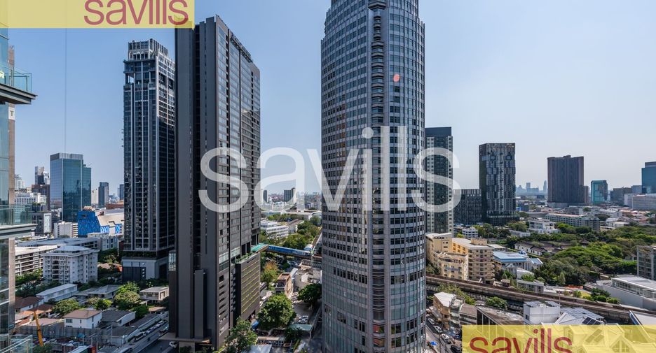 Condo en alquiler de 3 habitaciones en Khlong Toei, Bangkok
