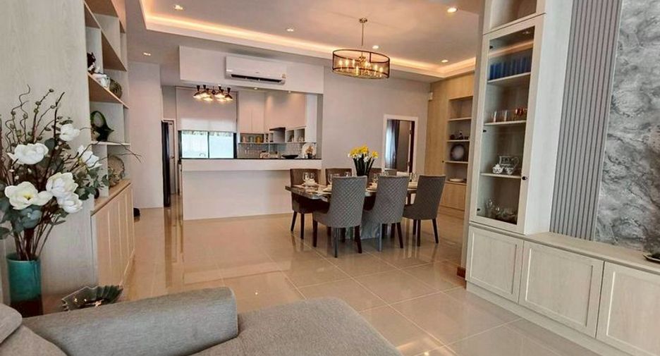 Villa en venta de 3 habitaciones en Bang Lamung, Chonburi