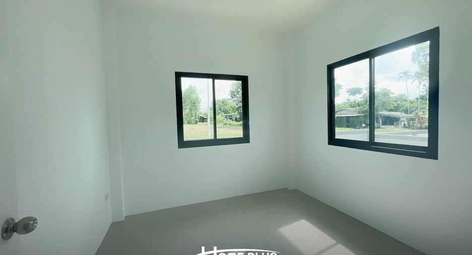 For sale 3 bedrooms house in Phanom Sarakham, Chachoengsao