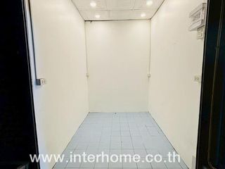 For rent and for sale retail Space in Chatuchak, Bangkok
