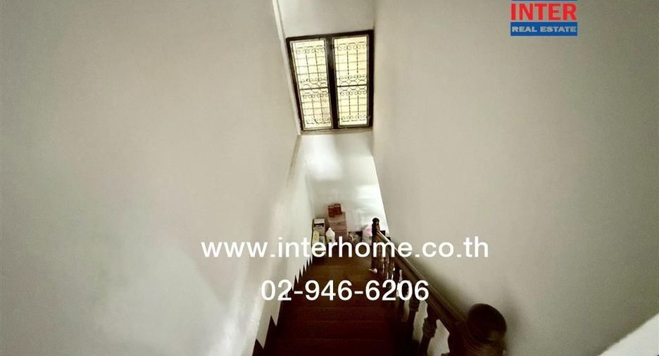 For sale 2 bedrooms townhouse in Min Buri, Bangkok