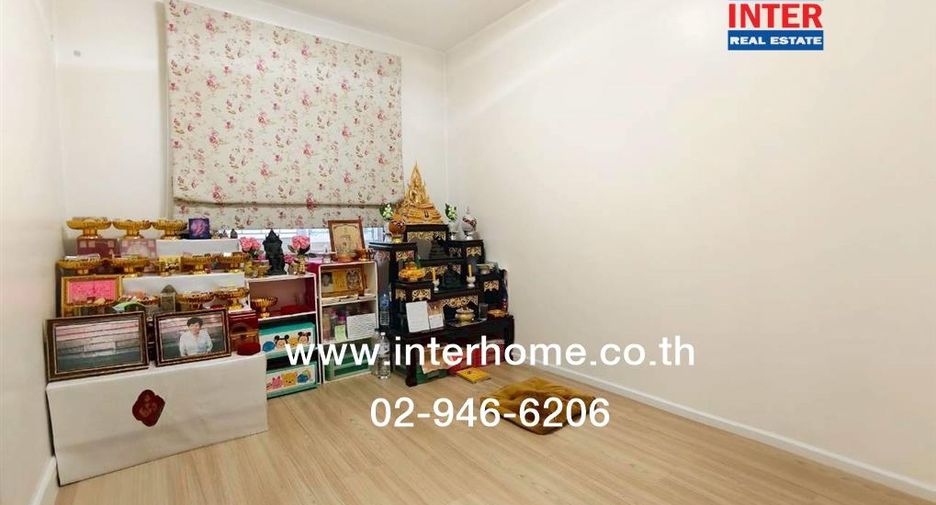 Reihenhaus zum Kauf mit 3 Zimmer in Phra Pradaeng, Samut Prakan