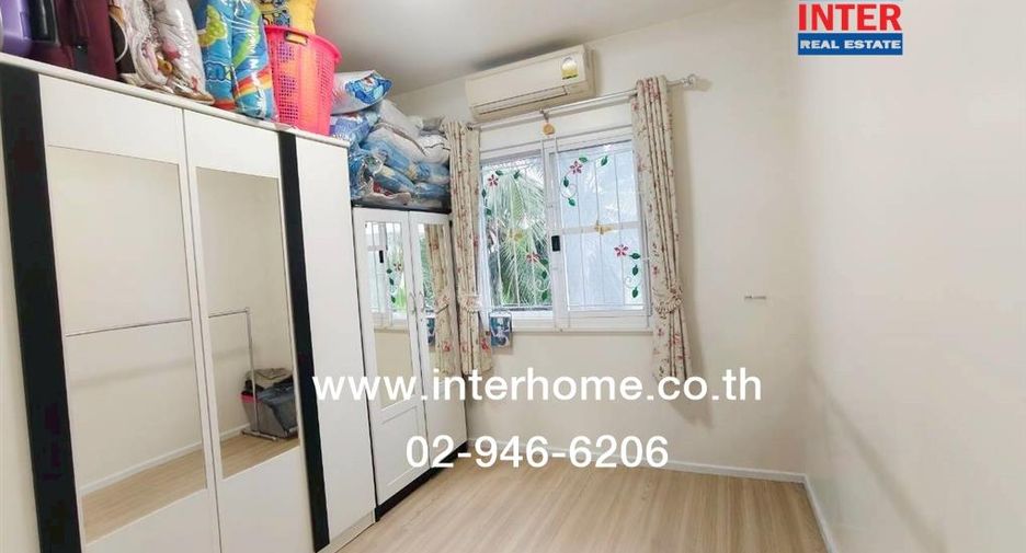 Reihenhaus zum Kauf mit 3 Zimmer in Phra Pradaeng, Samut Prakan