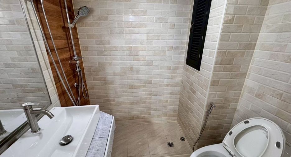 For rent studio condo in Mueang Chiang Mai, Chiang Mai