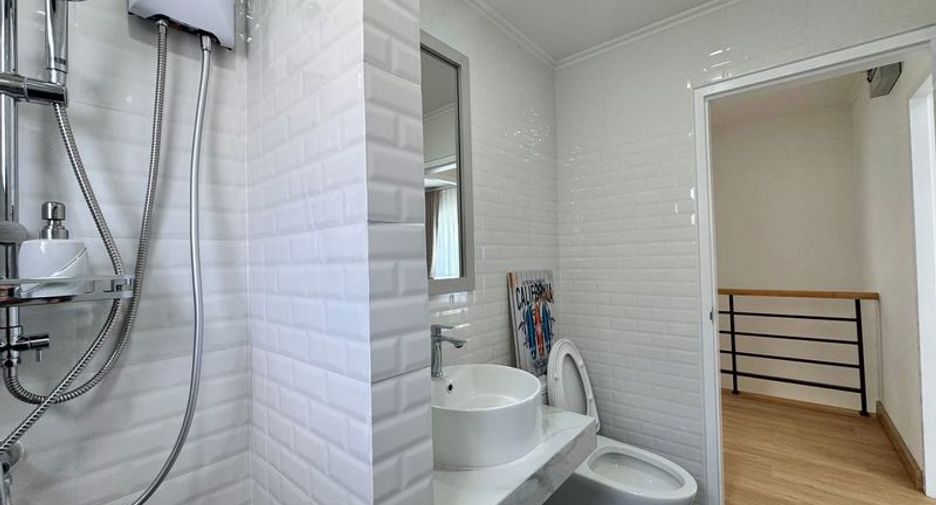 Haus zum Kauf mit 3 Zimmer in Bang Lamung, Chonburi