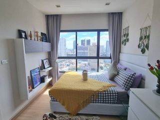 Condo en alquiler de 1 habitaciones en Khlong San, Bangkok
