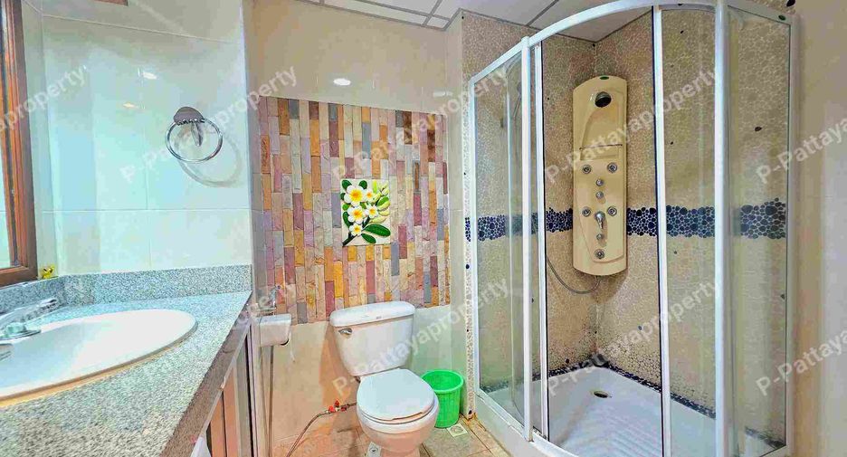 À louer studio condo à Bang Lamung, Chonburi