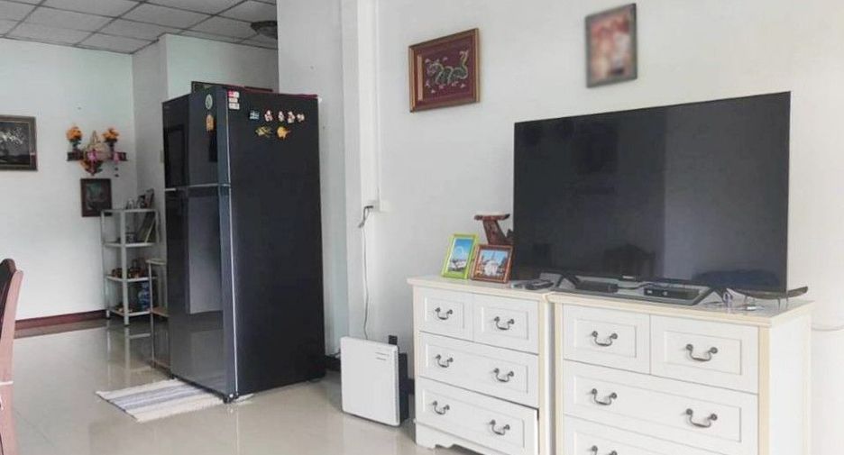 À vendre 3 chambres maison à Si Racha, Chonburi