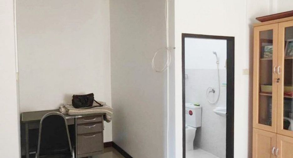 À vendre 3 chambres maison à Si Racha, Chonburi