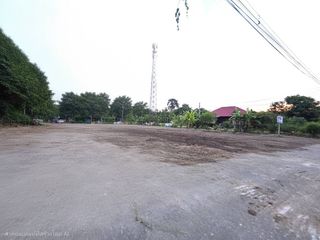 出售 土地 在 Bang Lamung, Chon Buri