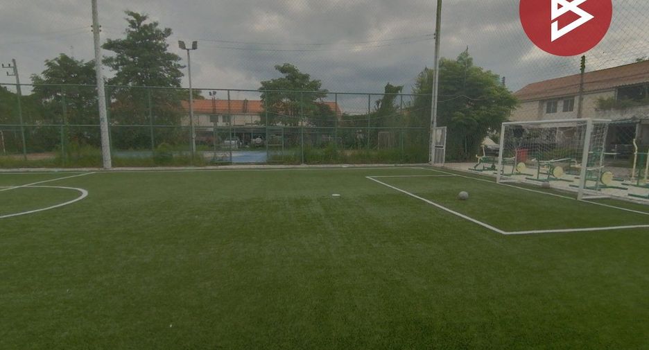 Reihenhaus zum Kauf mit Studio in Thanyaburi, Pathum Thani