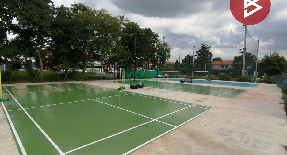 Reihenhaus zum Kauf mit Studio in Thanyaburi, Pathum Thani