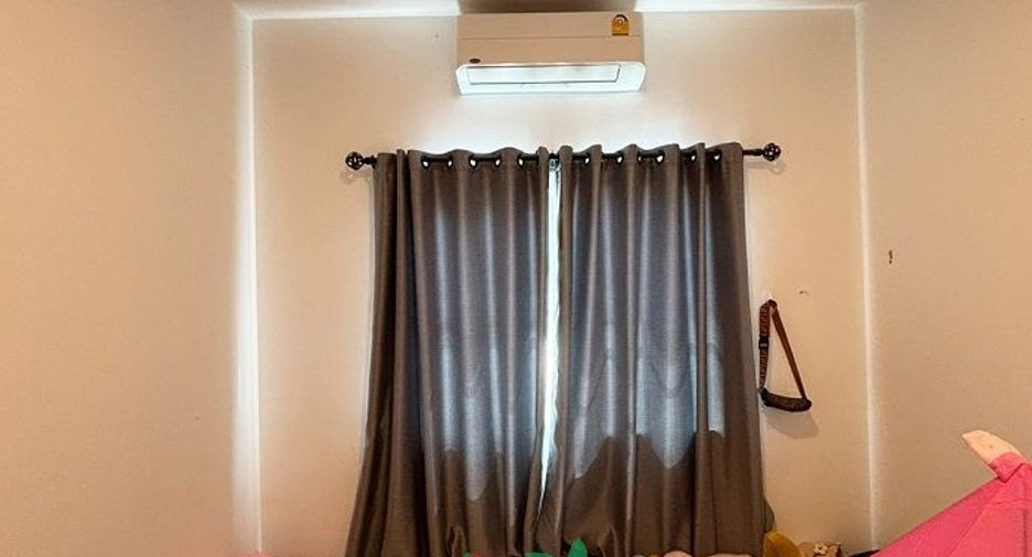 Casa adosada en venta de 3 habitaciones en Bang Kruai, Nonthaburi