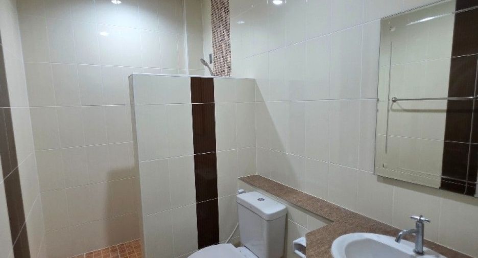 À louer et à vendre 3 chambres local commercial à Bang Phli, Samut Prakan
