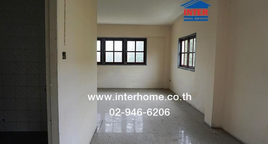 Reihenhaus zum Kauf mit 9 Zimmer in Prawet, Bangkok