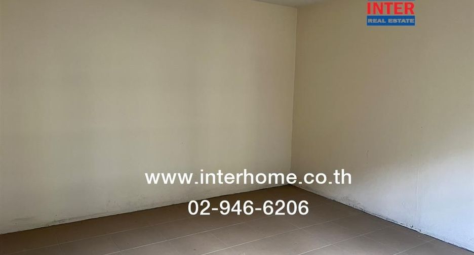 Reihenhaus zum Kauf mit 9 Zimmer in Prawet, Bangkok