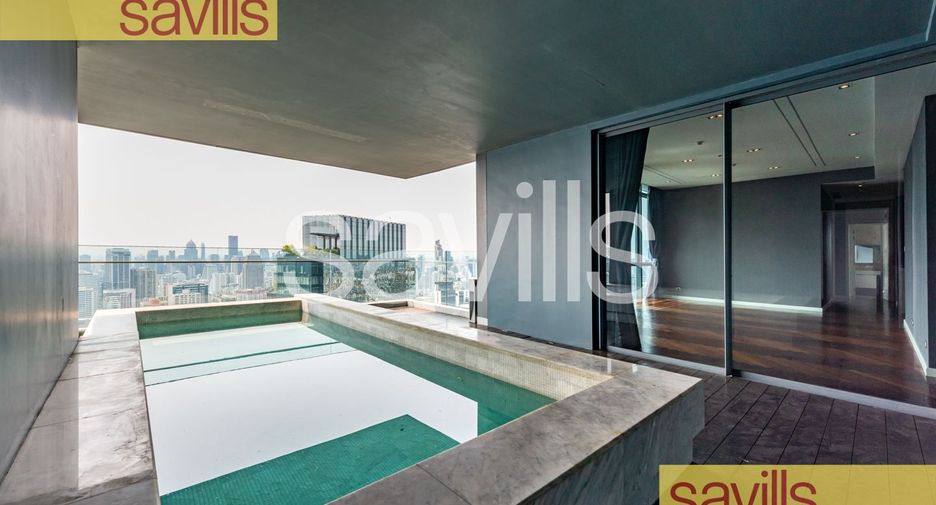 For sale 4 bedrooms condo in Khlong Toei, Bangkok