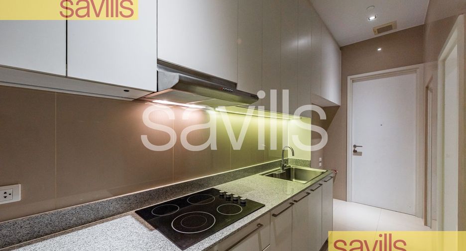 For sale 4 bedrooms condo in Khlong Toei, Bangkok