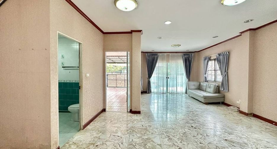 For sale 4 bedrooms house in Bang Bua Thong, Nonthaburi