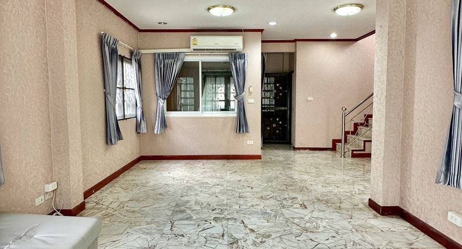 For sale 4 bedrooms house in Bang Bua Thong, Nonthaburi