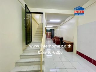 For rent and for sale 4 bedrooms retail Space in Yan Nawa, Bangkok