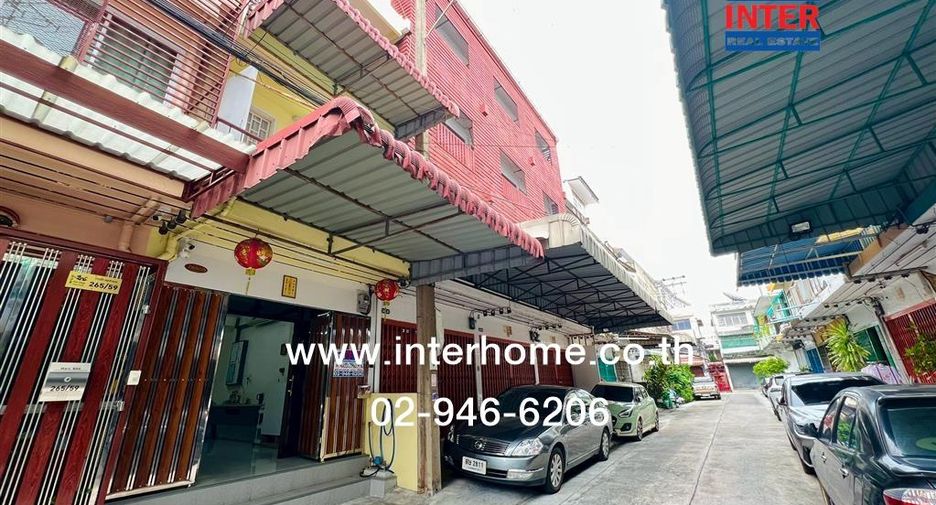For rent and for sale 4 bedrooms retail Space in Yan Nawa, Bangkok