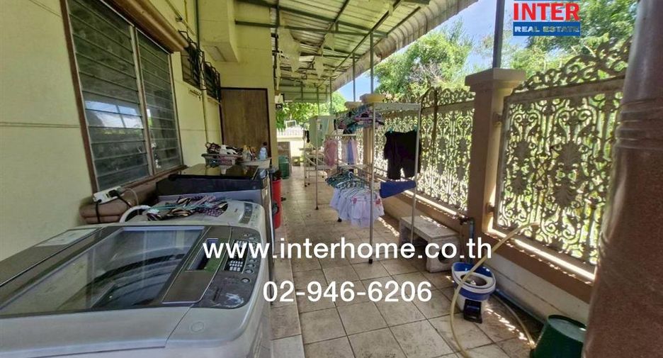 For sale 5 bedrooms house in Thawi Watthana, Bangkok