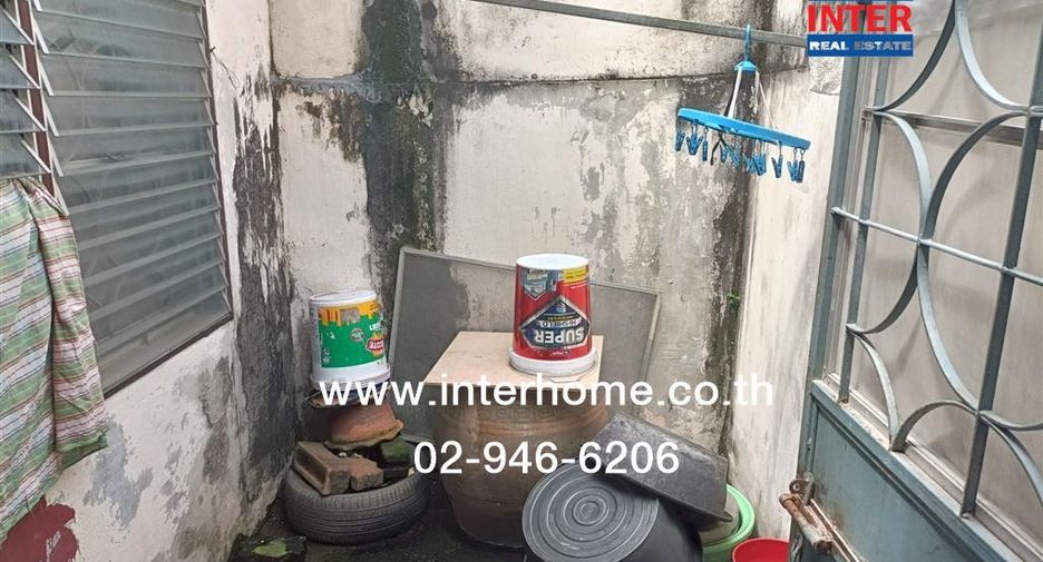 For sale 1 bed townhouse in Thanyaburi, Pathum Thani