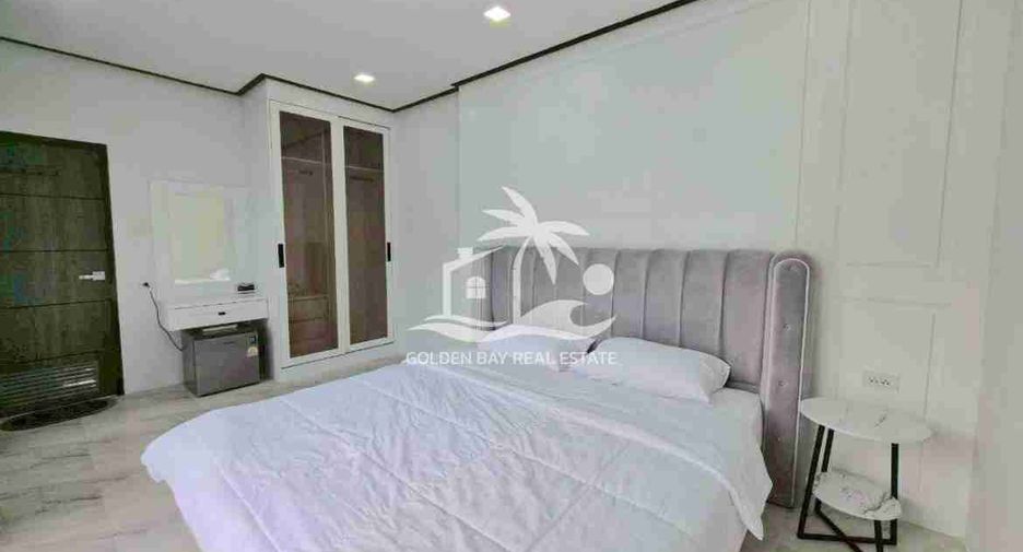Casa en venta de 5 habitaciones en Bang Lamung, Chonburi