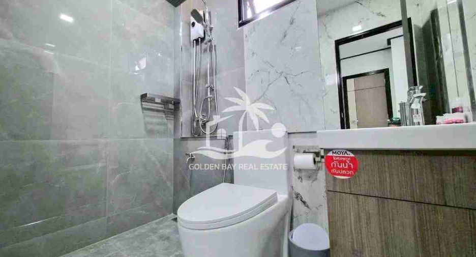 Casa en venta de 5 habitaciones en Bang Lamung, Chonburi