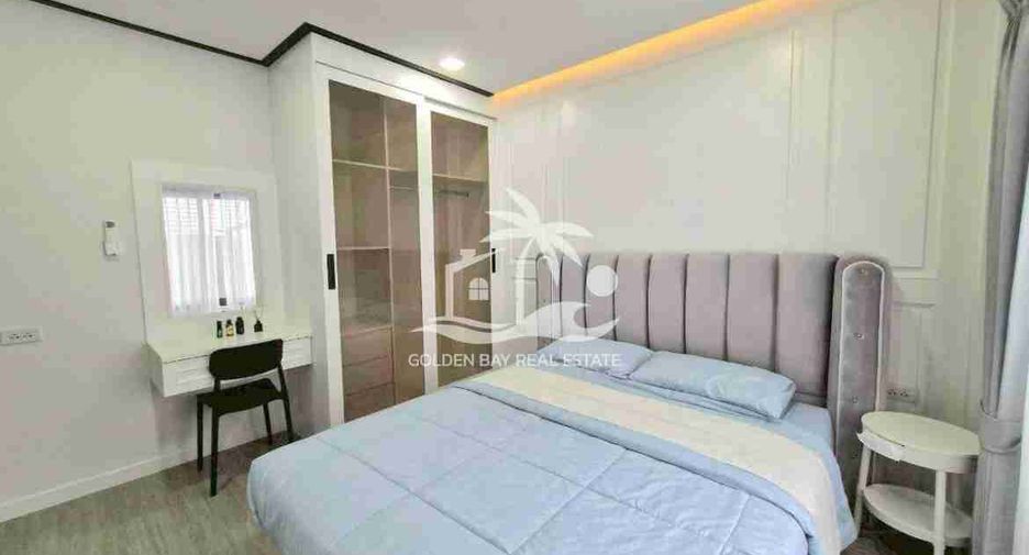 Casa en venta de 5 habitaciones en Bang Lamung, Chonburi