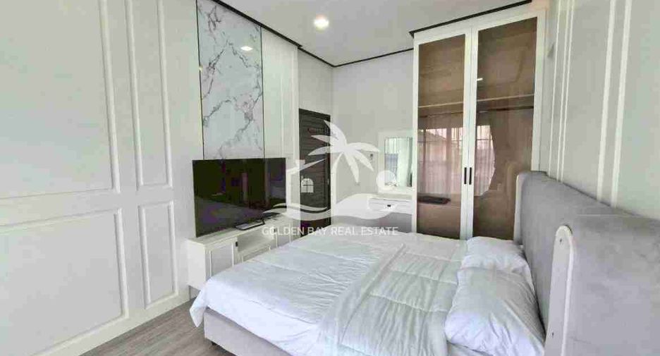 Casa en venta de 5 habitaciones en Bang Lamung, Chonburi