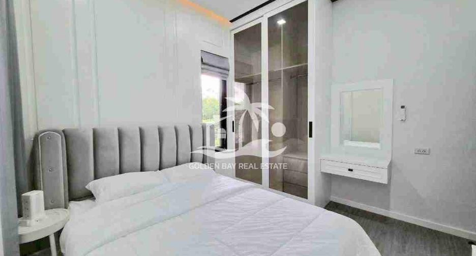 Casa en venta de 5 habitaciones en Bang Lamung, Chonburi